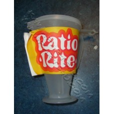Ratio rite glass for making oil/petrol mix with lid [59-0548 + 5